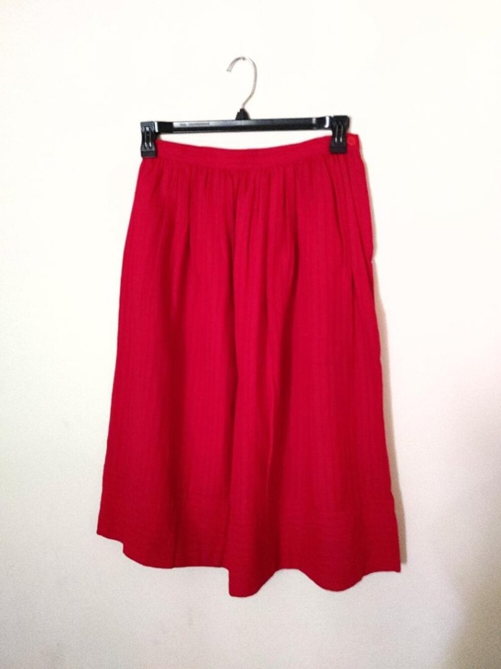 Vintage Lloyd Williams Red 100% Linen Pleated Size 12 Skirt